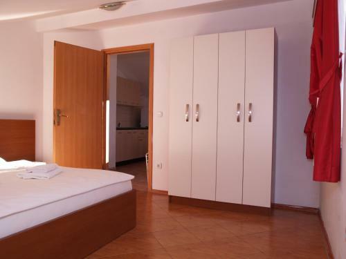 Hostal Apartmani "jadran"