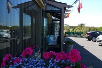 Hotel H�tel L'ideal Le Mountbatten