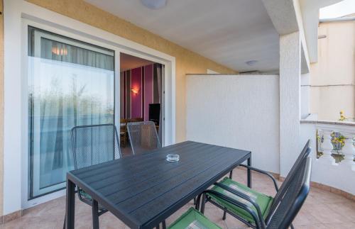 Apartamentos Pansion Dujmovi? 1