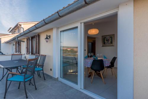 Apartamento Pansion Dujmovi? 2