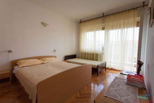 Apartment In Malinska/insel Krk 36143