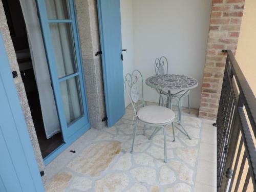Three Bedroom Stone Villa Lusa With A Pool