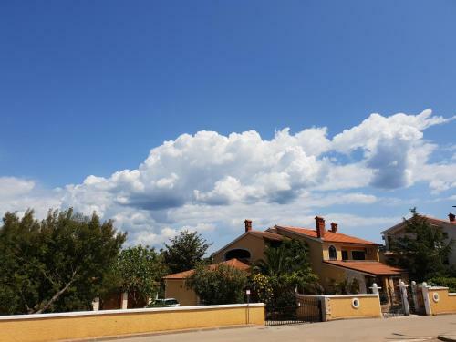 Luxury Apartment Marin Near Beach