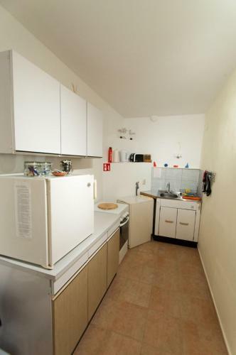 Redhill Apartments