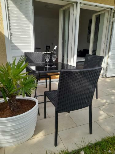 Villa Deluxe "h" - Private Jacuzzi