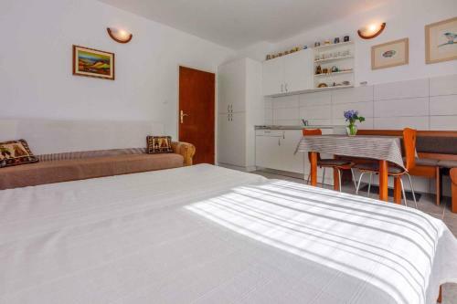 Apartamento Studio In Novi Vinodolski 39119