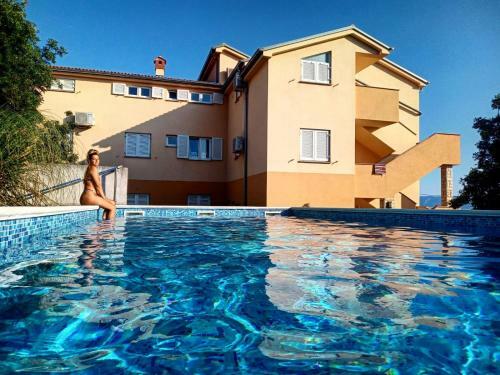 Apartmani Jari?