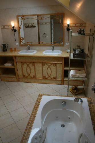 Bed & Breakfast La Closerie Des Sacres