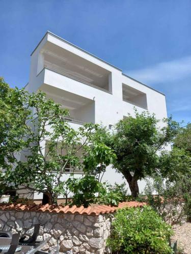 Hostal Garfild 1 Guest House