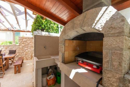 Villa Old Olive, 3lovelyvillas