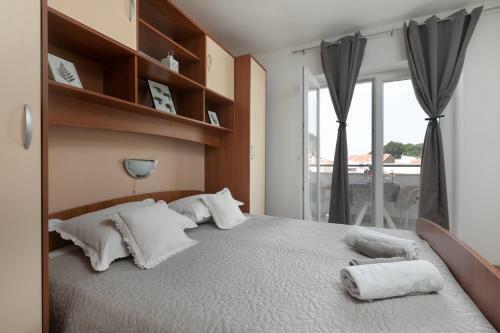 Apartments M