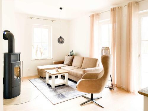 D�nenliebe, Apartment 12