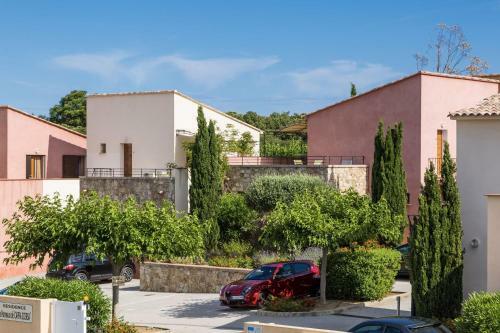 Aparthotel Les Hameaux De Capra Scorsa