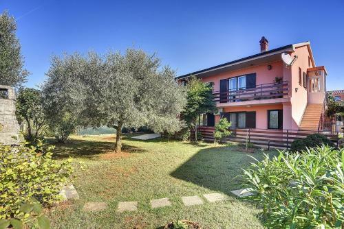Apartment Serina
