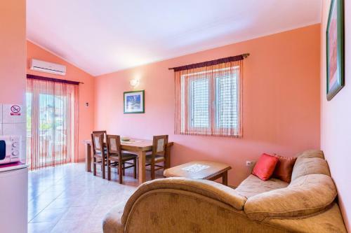 Apartamentos Villa Orange II