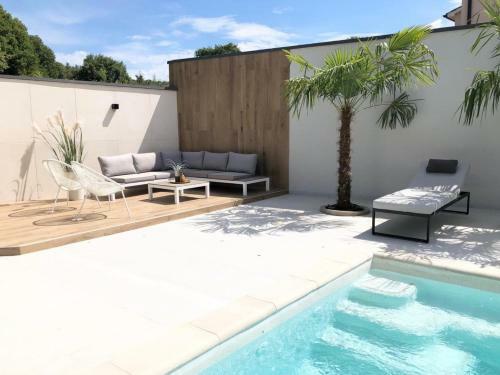 New Design Villa With Full Comfort
