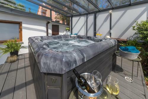 Villa Greenhouse Unna With Heated Pool
