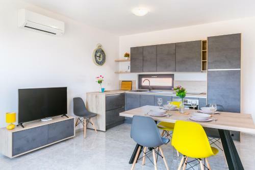 Apartments Nevia