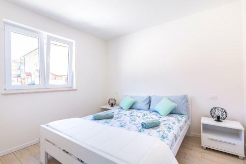 Villa Suzy With Private Swimming Pool