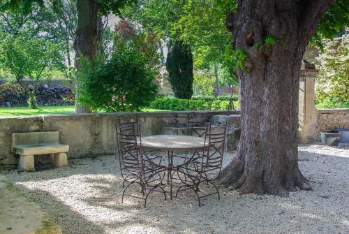 Hostal La Mouti�re