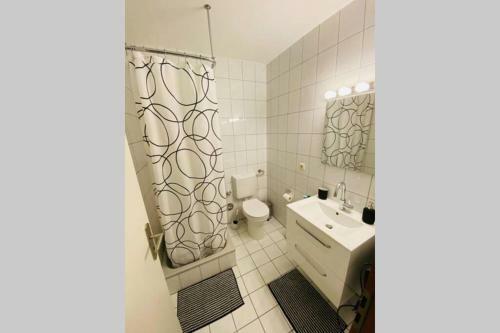 Apartamento Modern Studio Near University