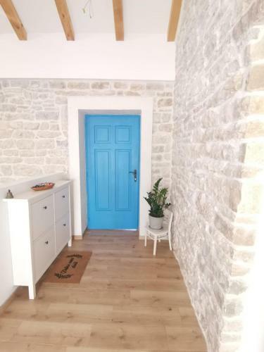 Villa Holiday Home "pod Murvom"
