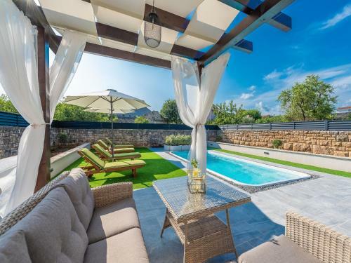 Villa Holiday Home Marcela With Pool