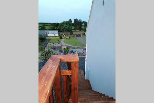 Fantastic Private Self Catering Upstairs Apartment
