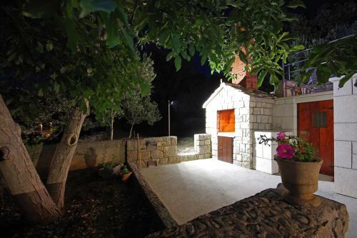 Apartamento Kuca Za Odmor Toni