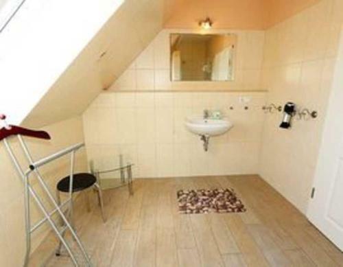 Apartamento Haus Am Deich Feriendomizil Mit Balkon