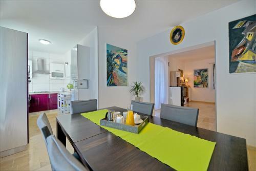 Art Apartman Postira