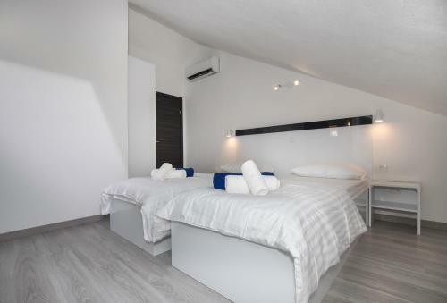 Apartments Blueview