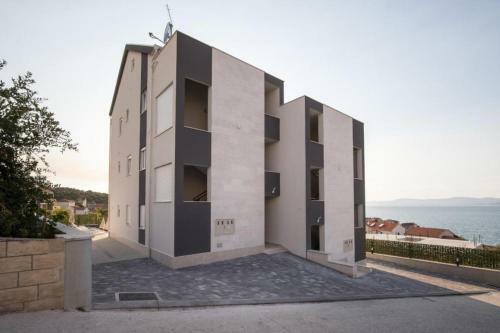Apartments Jakov - Modern And Cosy With Pool