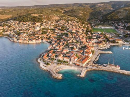 Apartments Dragan - With Pool And Seaview