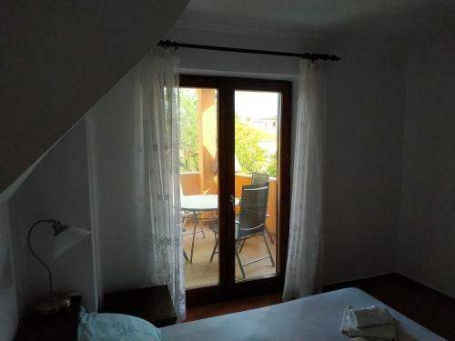 Hostal Vila Sanja