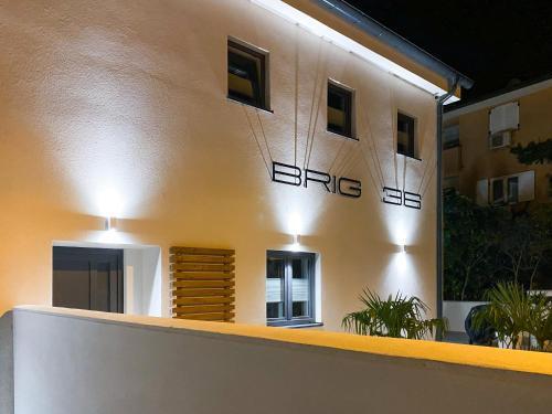 Villa Brig 36