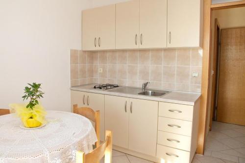 Apartments With A Parking Space Novalja, Pag - 9342