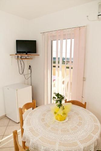 Apartments With A Parking Space Novalja, Pag - 9342