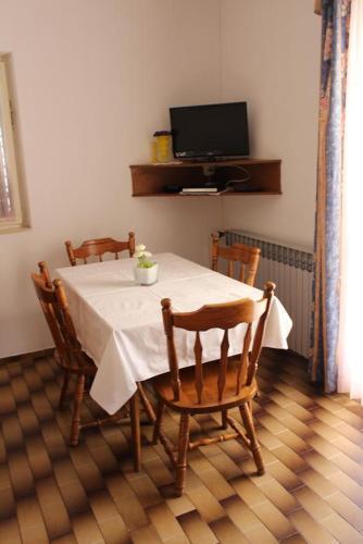 Apartments With A Parking Space Novalja, Pag - 6508