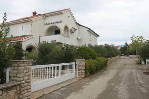 Apartamentos Summer House In Novalja