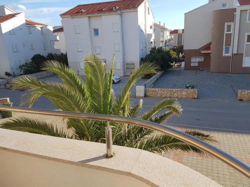 Apartment Novalja 4+2