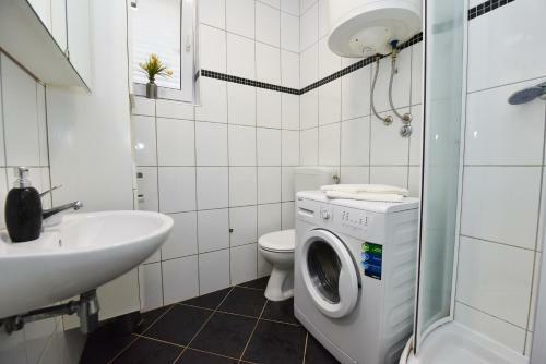 Brunchi Apartment Novalja