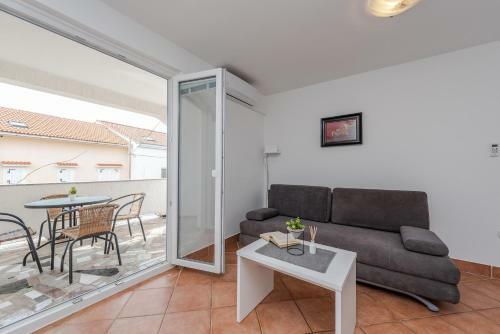 Vesna 1 City Central Apartment