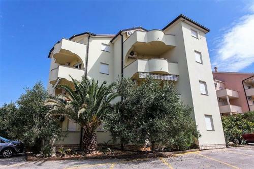 Apartment Damir - Novalja