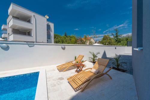 Apartamento Villa Star 5 A Centrally Located Ap. With A Pool