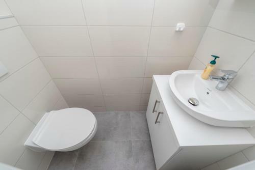 Apartamento Villa Star 5 A Centrally Located Ap. With A Pool
