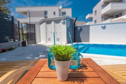 Apartamento Villa Star 4 A Centrally Located Ap. With A Pool
