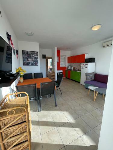 Apartamento Neven Novalja