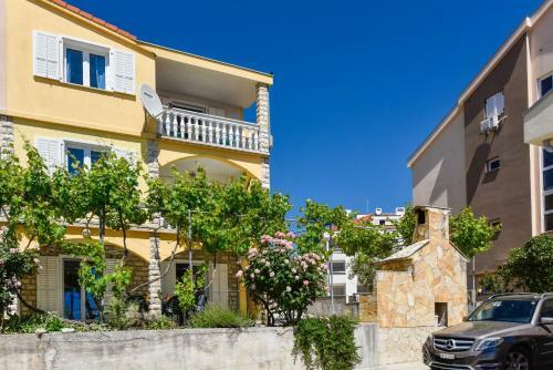 Apartments Mark - 200 M From Sea