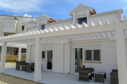 Lada Apartmani